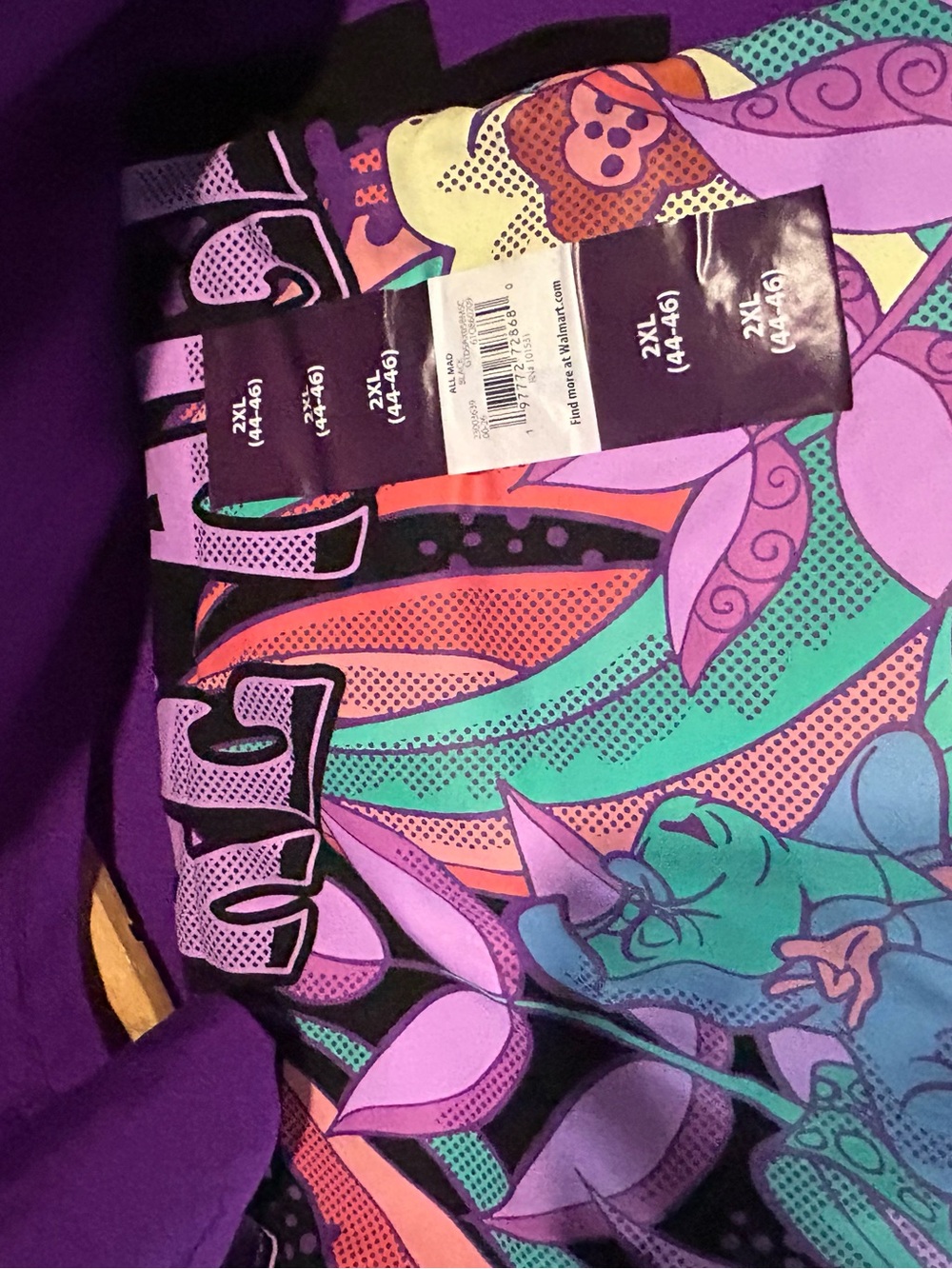 Alice in Wonderland, Men's & Big Men's Graphic Tee, All Mad Here - Picture 6 of 7